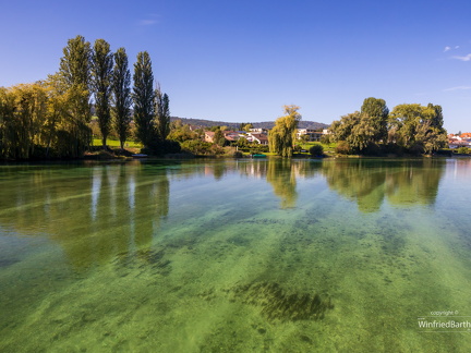 Rhein -bei Bruecke zur Insel Werd